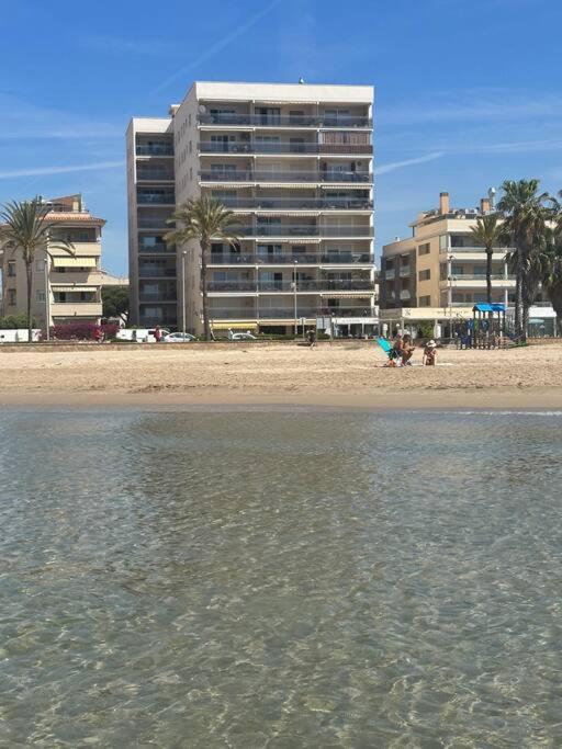 Appartement Cunit, Front Line With Sea View Extérieur photo